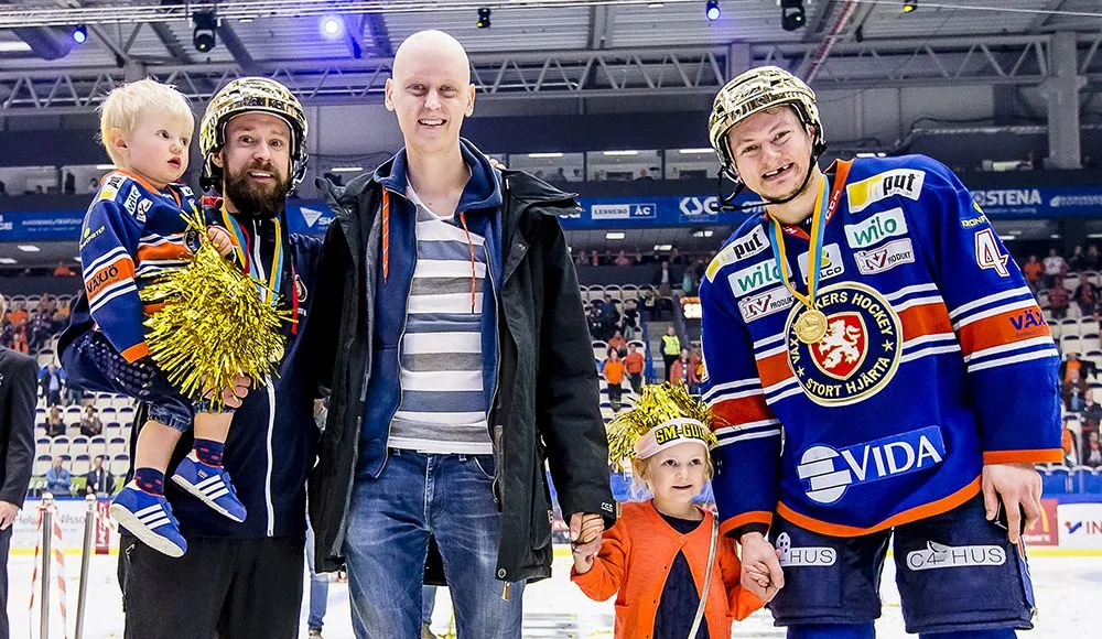 Andreas Waldo med Växjö Lakers på isen